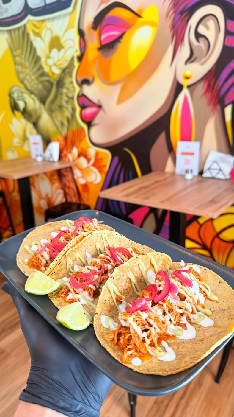 Taquería Mero Mero — Tinga Tacos